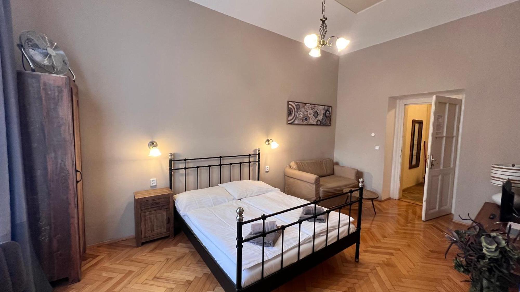 Old Town - Dusni Apartamento