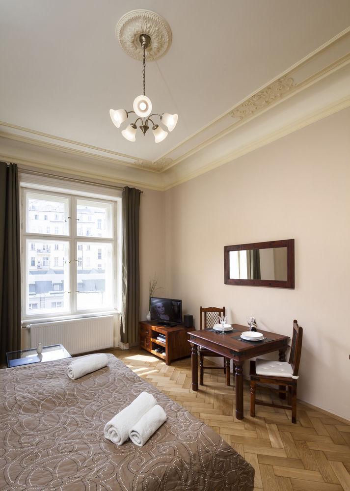 Apartamento Old Town - Dusni *
