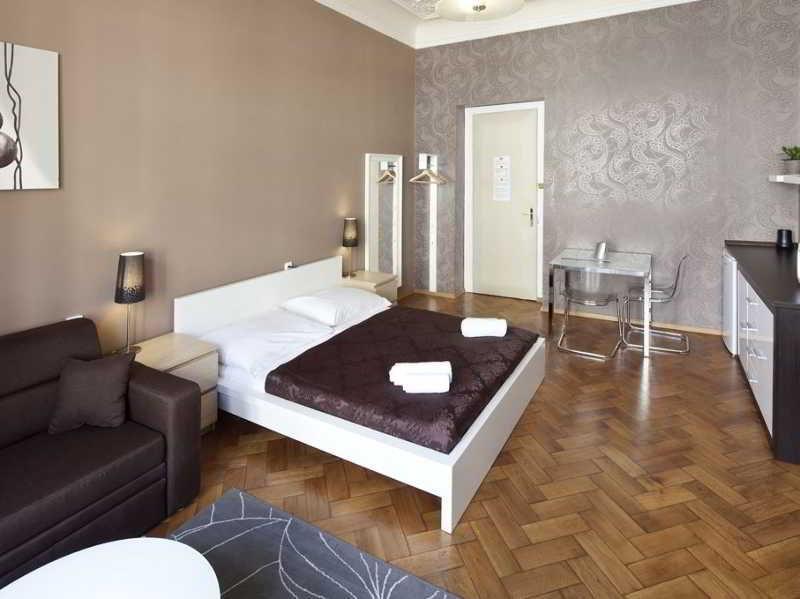 Old Town - Dusni Apartamento *